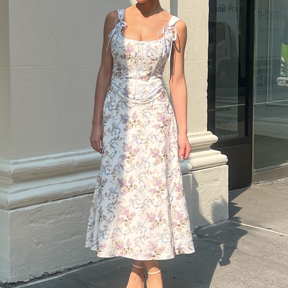 House of CB Dionne Off White Floral Print Cotton MIDI Dress - Picture 7 of 11